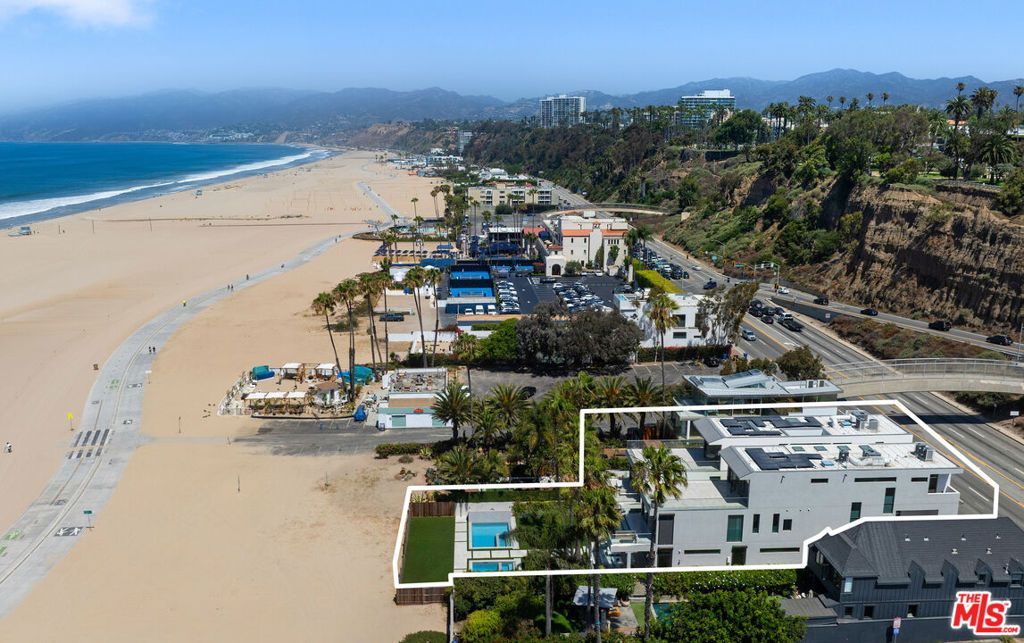 938 - 940 Palisades Beach Road , Santa Monica, CA 90403 Main Photo
