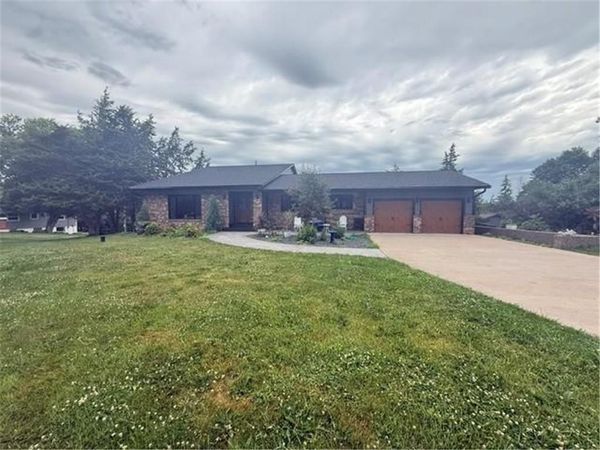 376 Tower Road, Hudson, WI 54016
