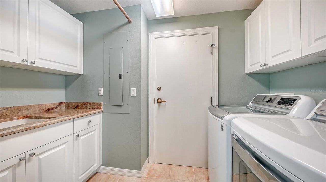 401 N Point Road, Unit 504, Osprey, FL 34229 Photo