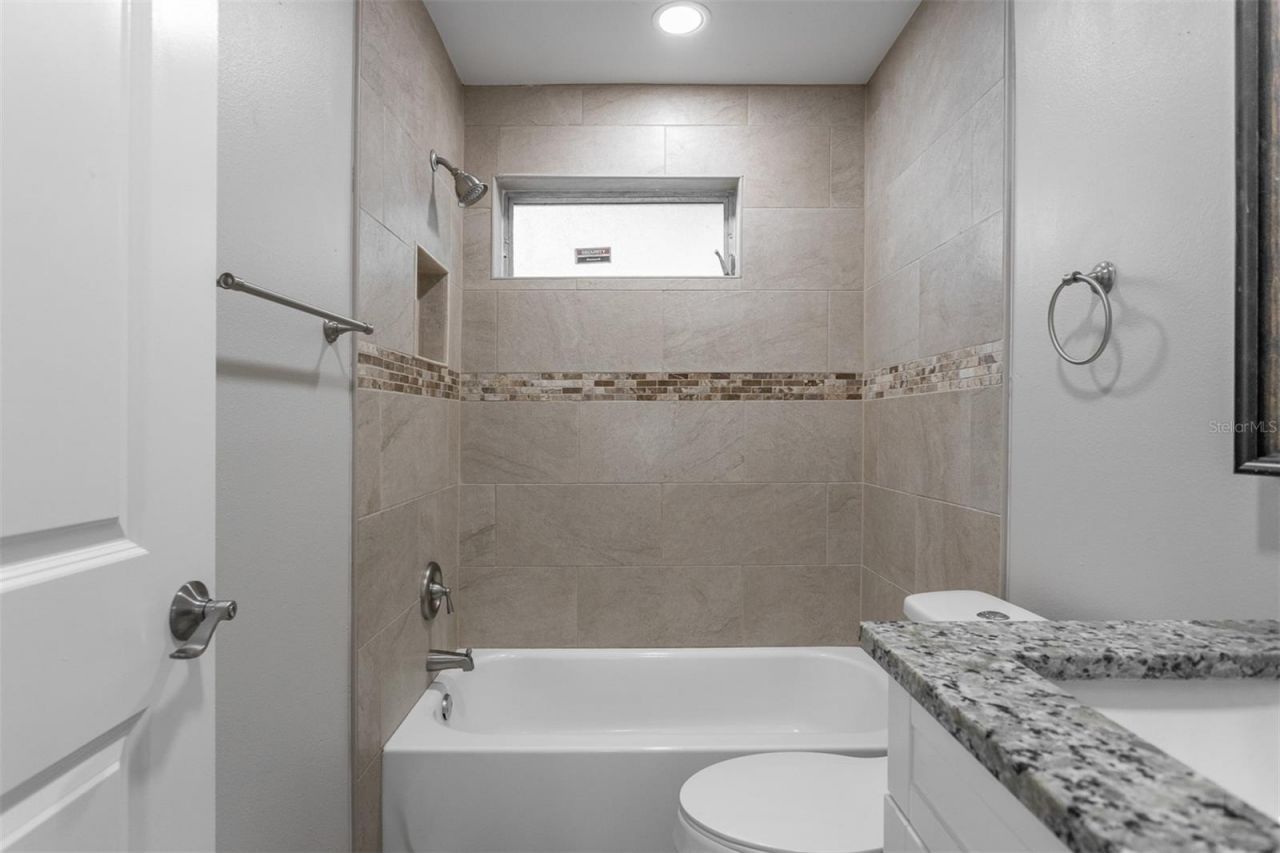3276 Fox Hill Drive, Clearwater, FL 33761 Photo