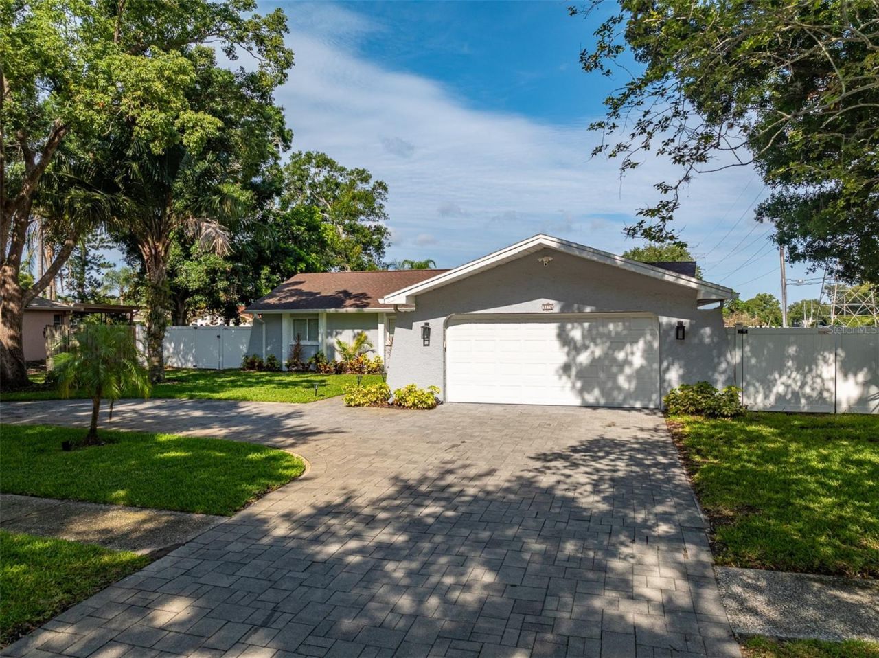 3276 Fox Hill Drive, Clearwater, FL 33761 Photo