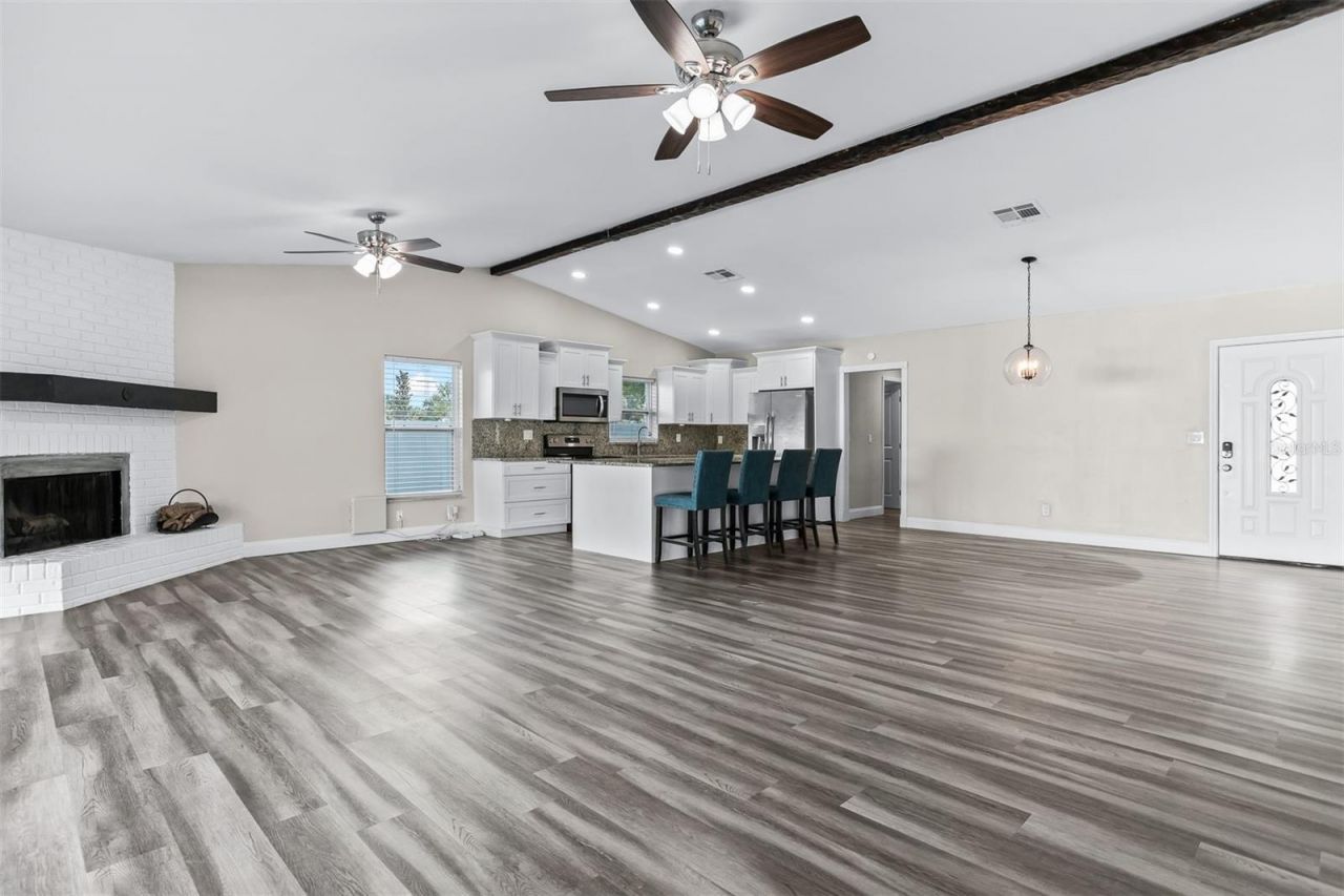 3276 Fox Hill Drive, Clearwater, FL 33761 Photo