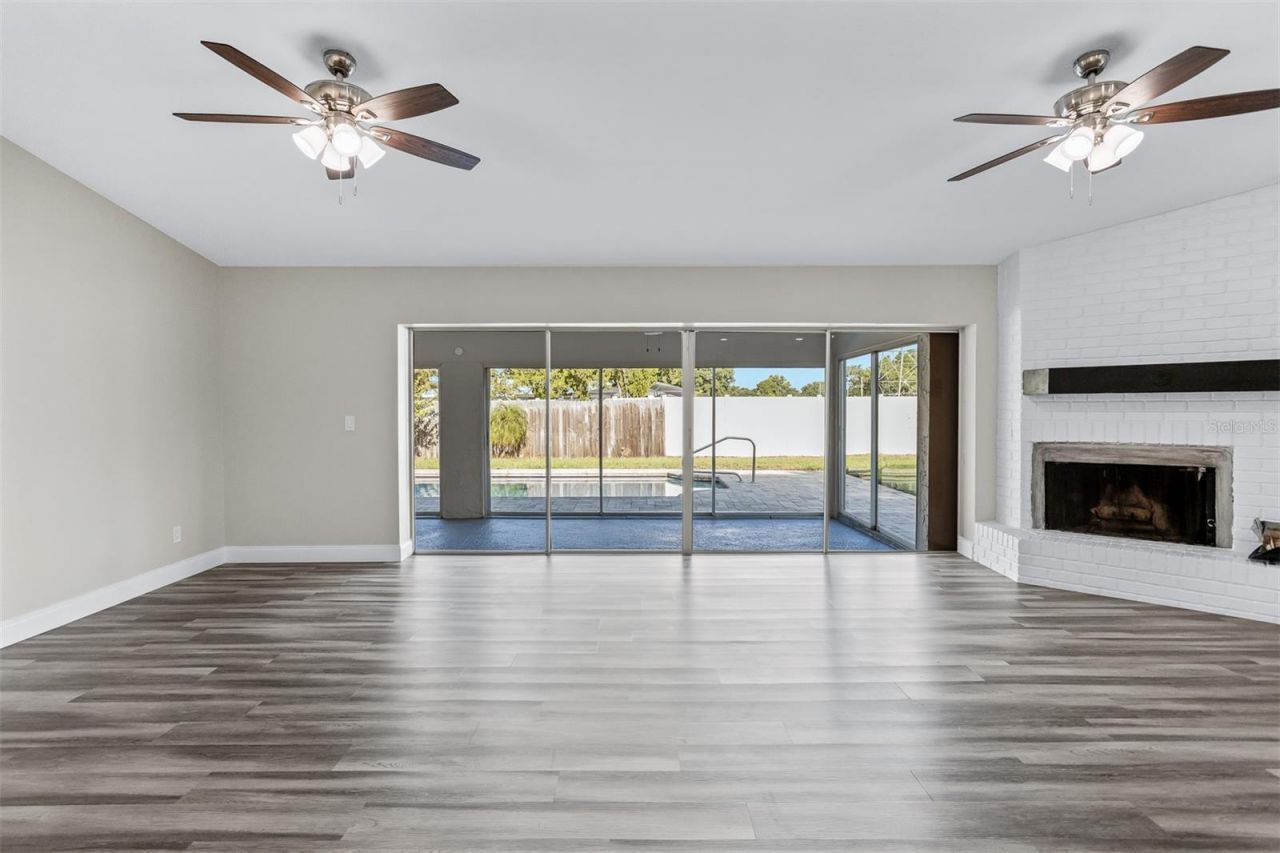 3276 Fox Hill Drive, Clearwater, FL 33761 Photo