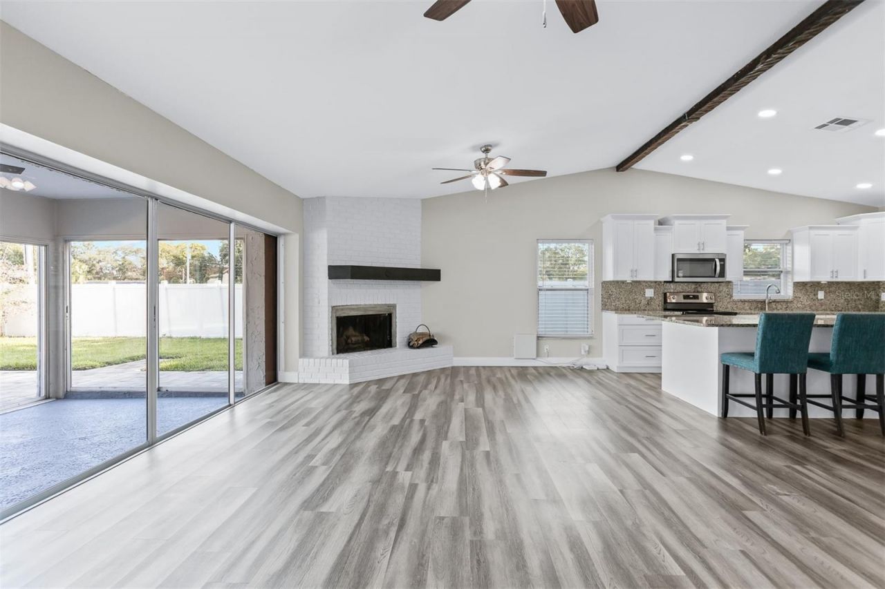 3276 Fox Hill Drive, Clearwater, FL 33761 Photo