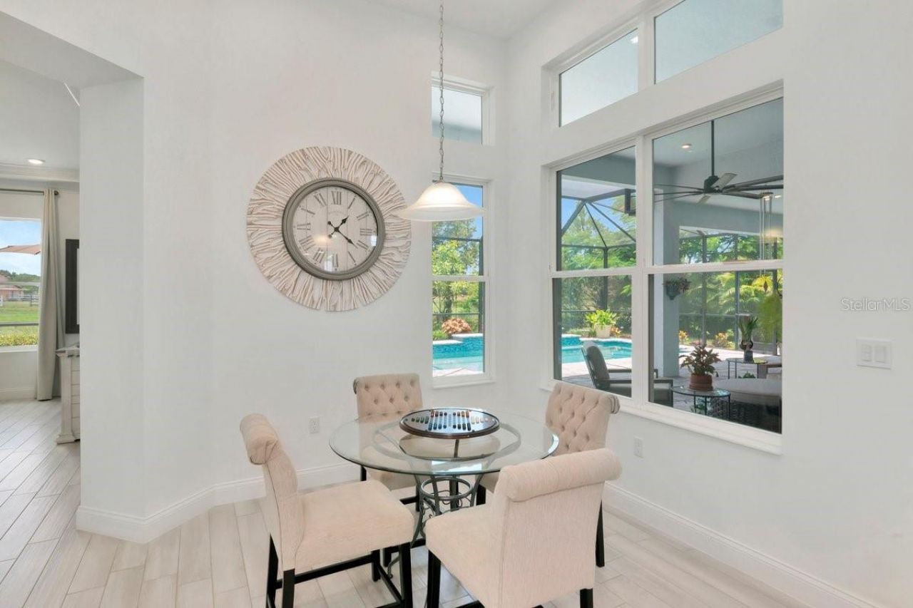4657 Antrim Drive, Sarasota, FL 34240 Photo