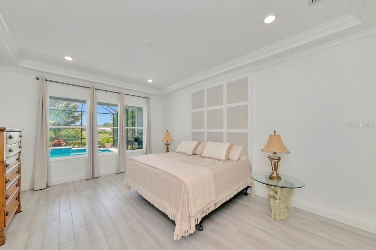 4657 Antrim Drive, Sarasota, FL 34240 Photo