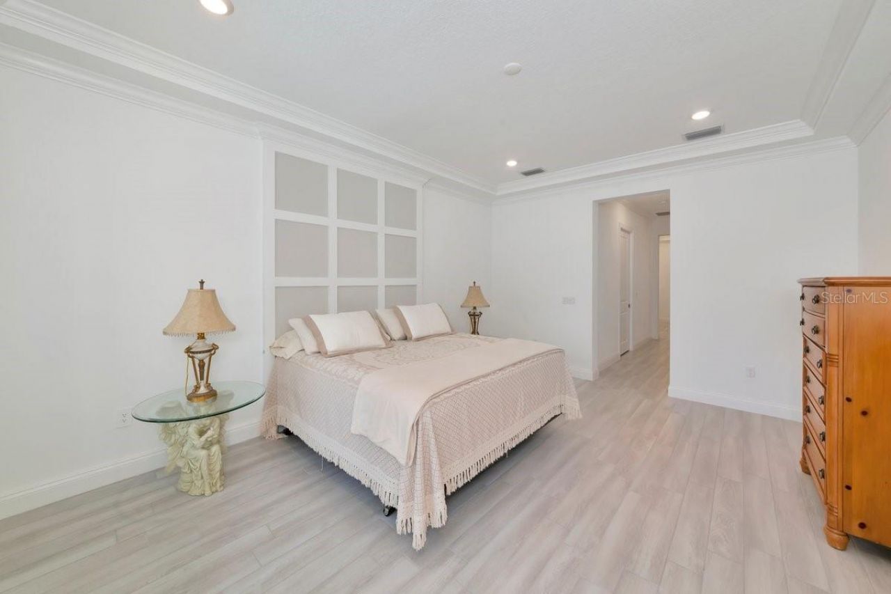 4657 Antrim Drive, Sarasota, FL 34240 Photo