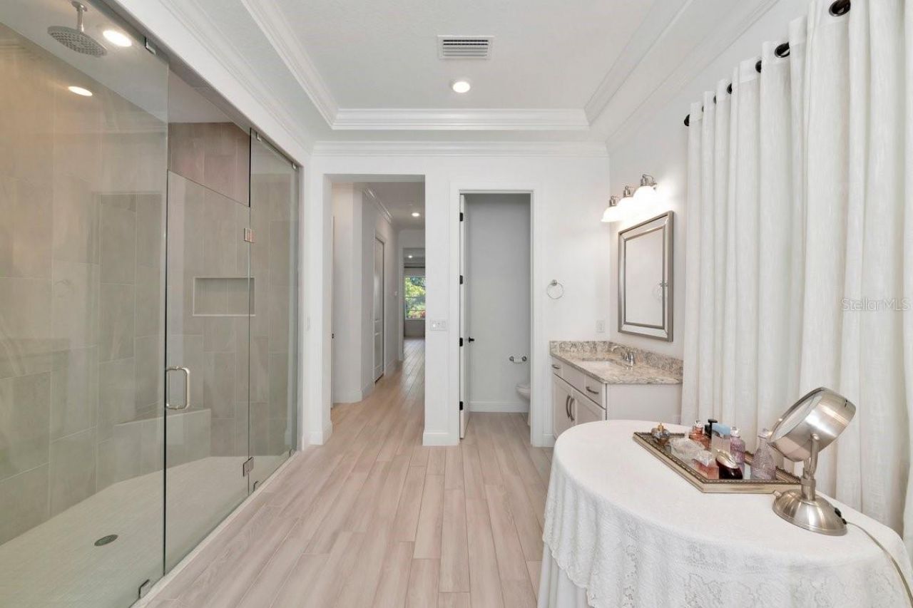 4657 Antrim Drive, Sarasota, FL 34240 Photo
