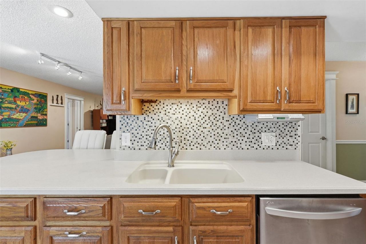 12104 99th Avenue , Seminole, FL 33772 Photo