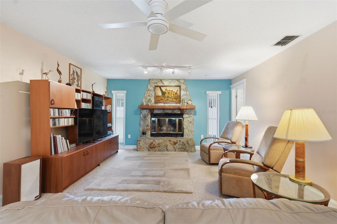 12104 99th Avenue , Seminole, FL 33772 Photo