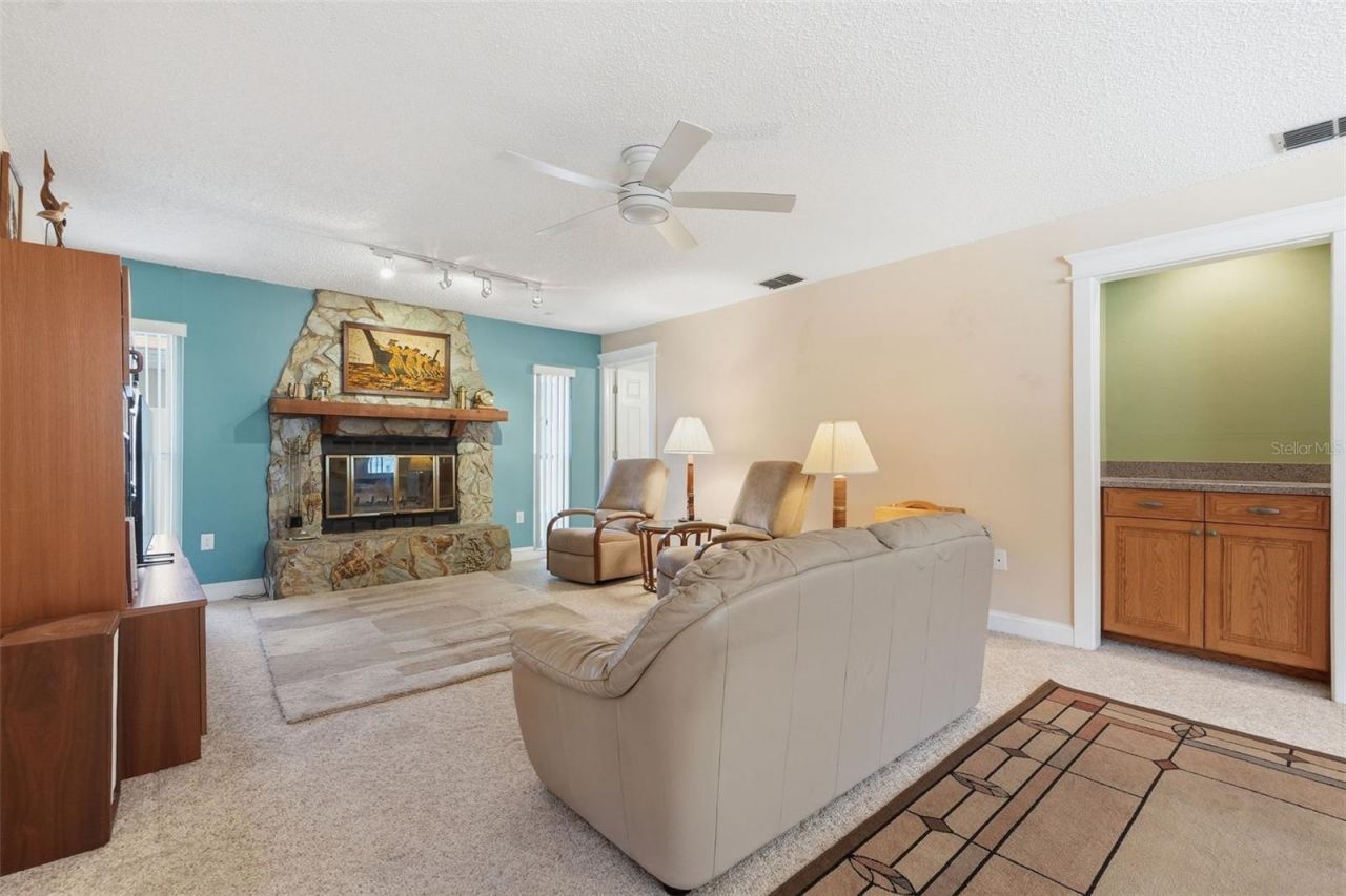 12104 99th Avenue , Seminole, FL 33772 Photo