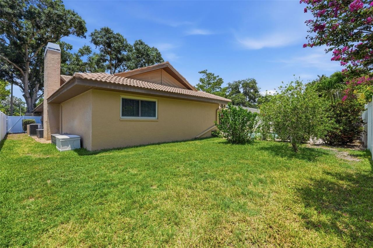 12104 99th Avenue , Seminole, FL 33772 Photo