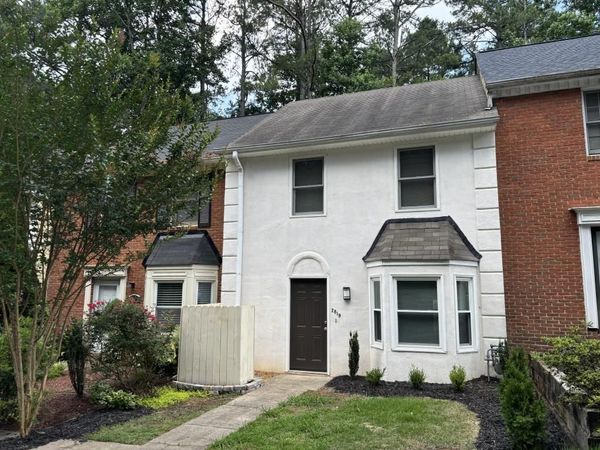 2819 New South Drive , Marietta, GA 30066