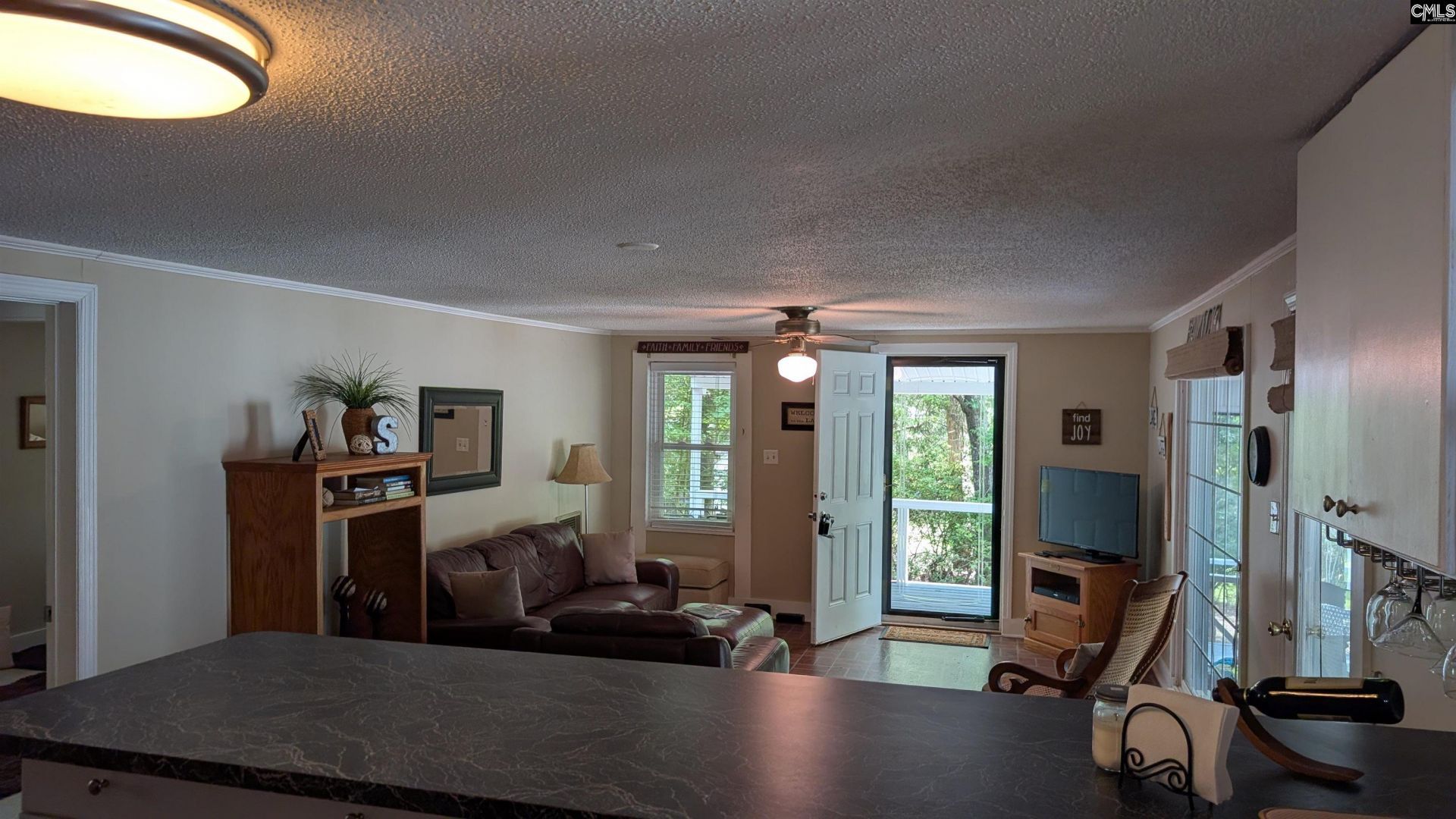 300 Valley 1 Drive  Photo 18