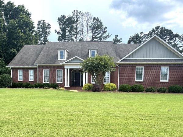 1348 Morning Glory Circle, Tupelo, MS 38801