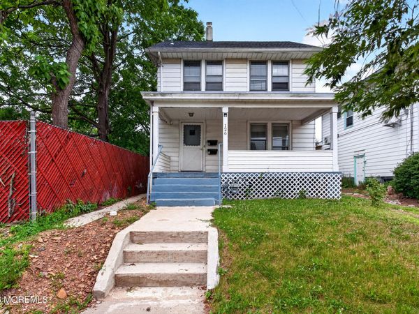 126 Jones Avenue, Middlesex, NJ 08846