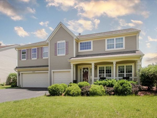 9844 Fairfield Road , Huntley, IL 60142