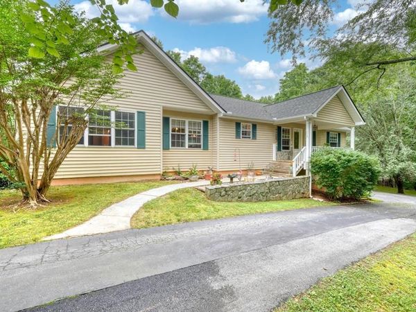 115 Ledge Lane, Blairsville, GA 30512