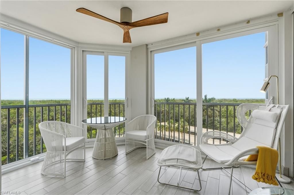 6361 Pelican Bay Blvd, Unit 402, Naples, FL 34108 Photo