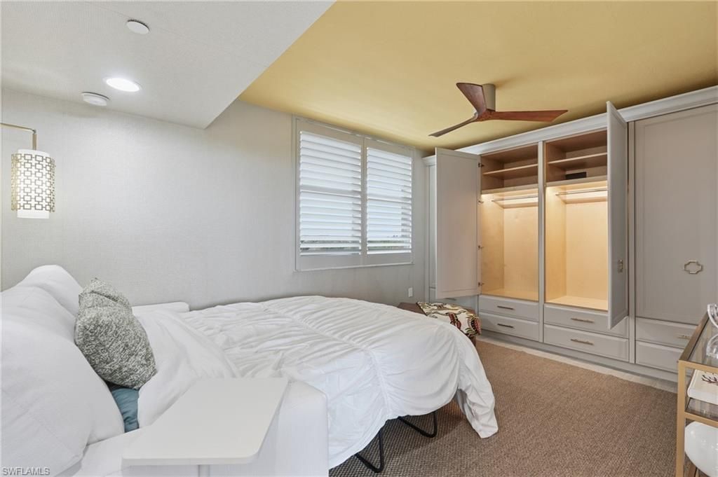 6361 Pelican Bay Blvd, Unit 402, Naples, FL 34108 Photo
