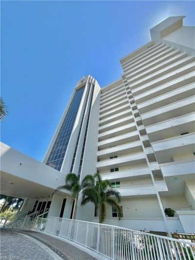 6361 Pelican Bay Blvd, Unit 402, Naples, FL 34108 Photo