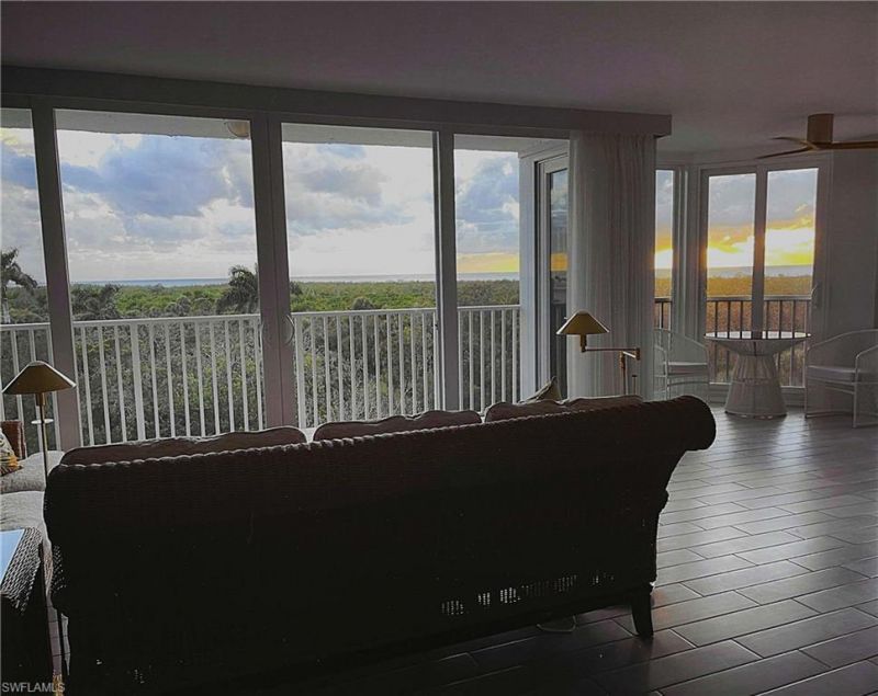 6361 Pelican Bay Blvd, Unit 402, Naples, FL 34108 Photo