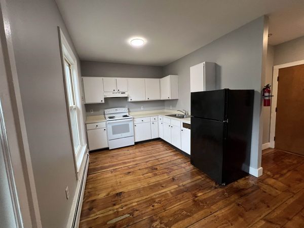 10 Depot Street, Unit 8, Hinsdale, NH 03451