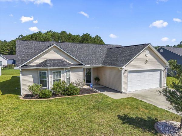 1527 Heirloom Dr., Conway, SC 29527