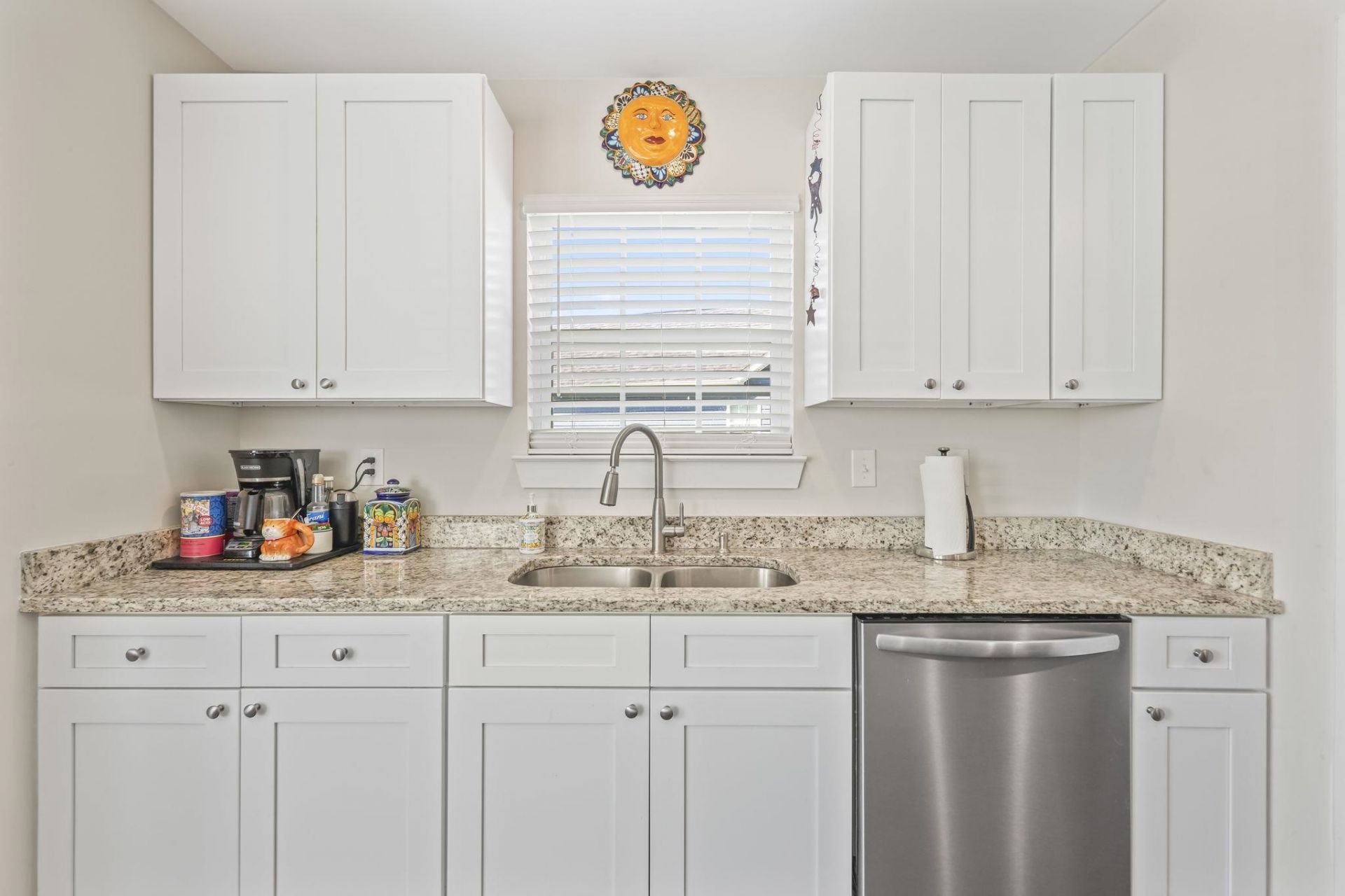 1527 Heirloom Dr. Photo 11