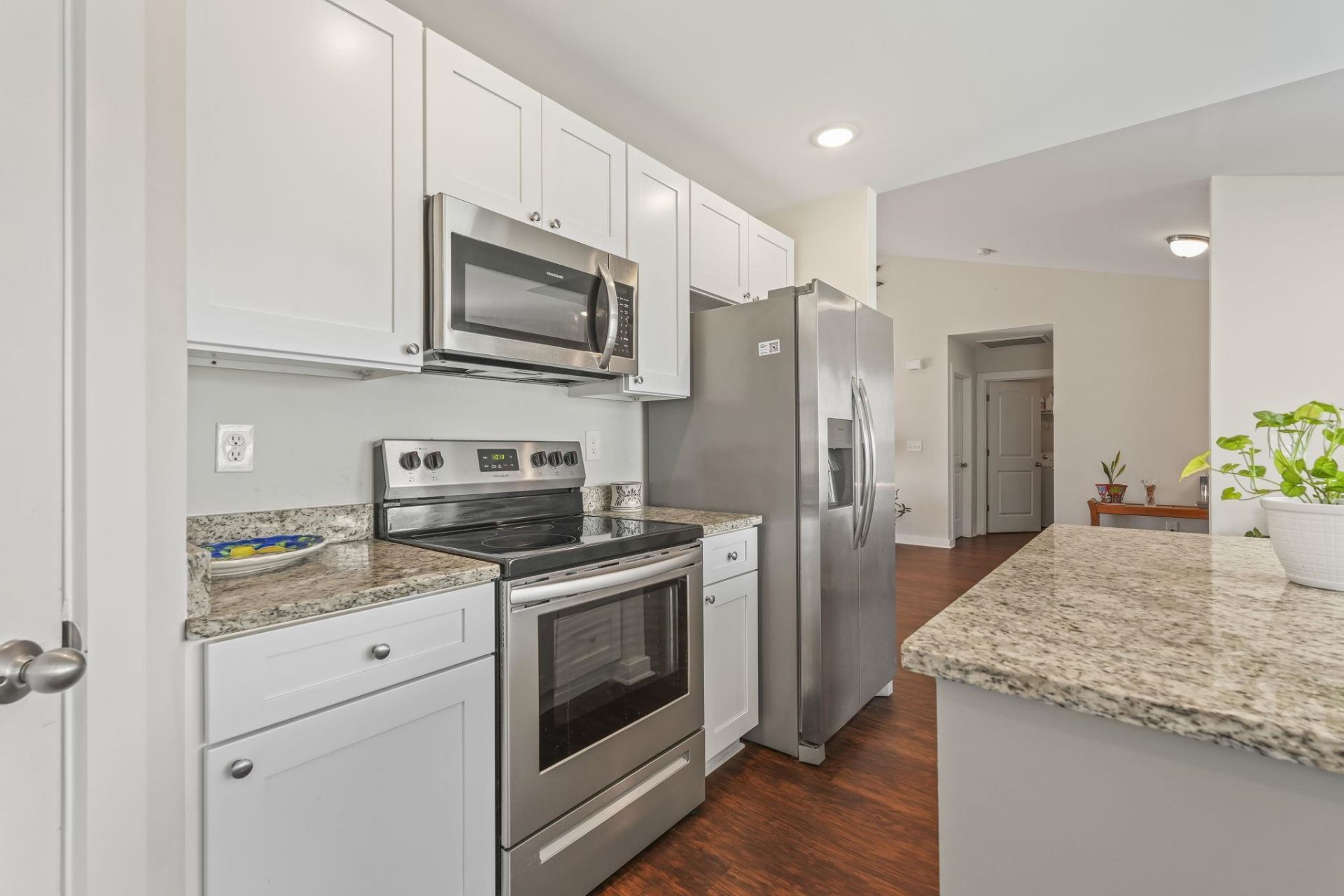 1527 Heirloom Dr. Photo 12