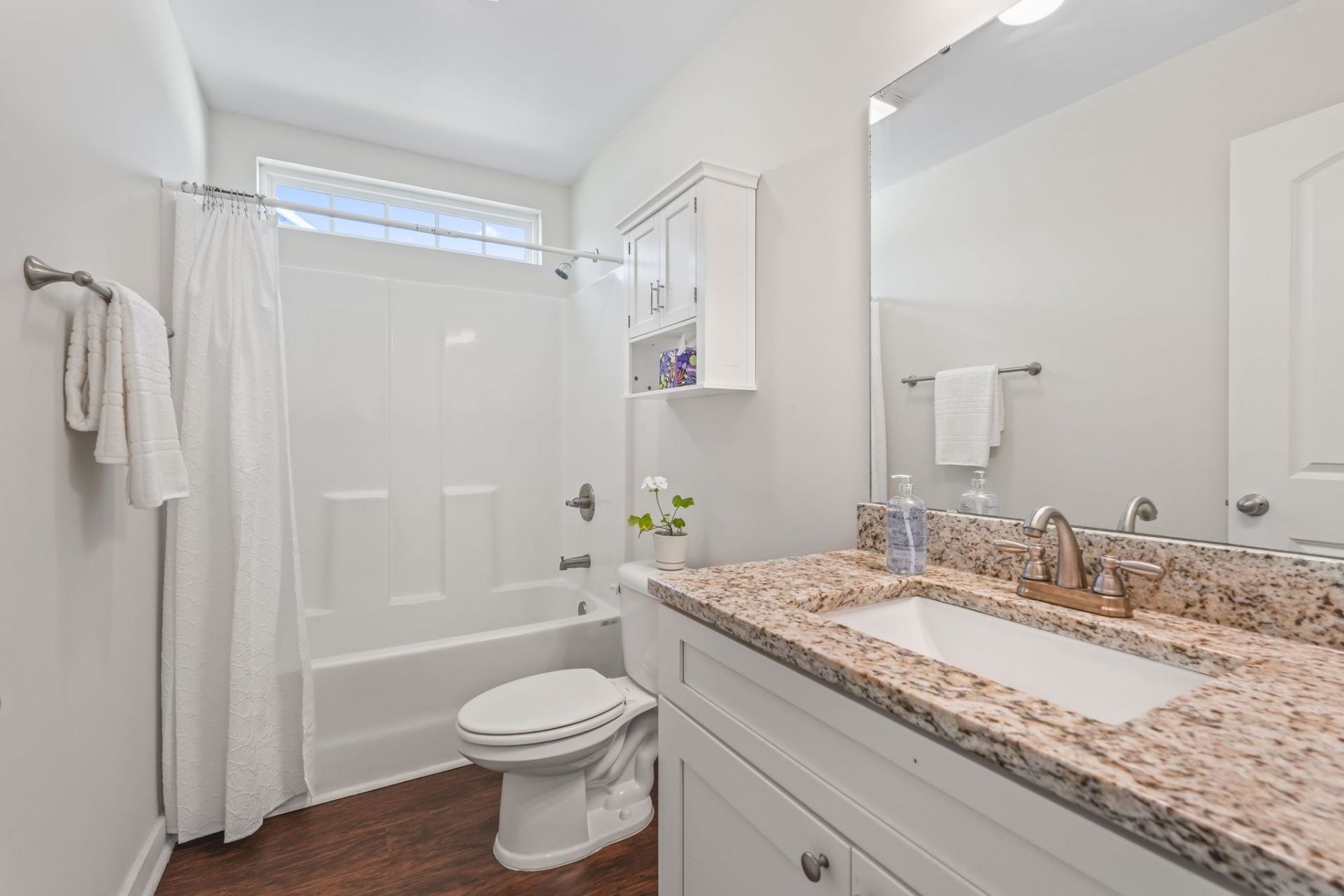 1527 Heirloom Dr. Photo 19