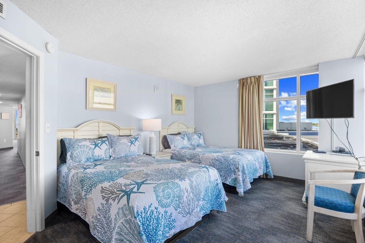 300 N Ocean Blvd.  Photo 19