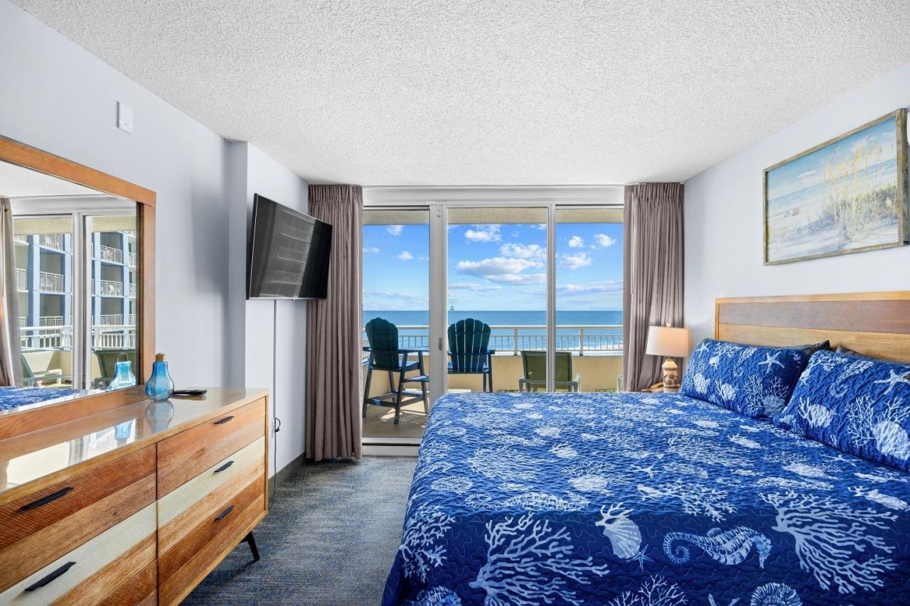 300 N Ocean Blvd.  Photo 31