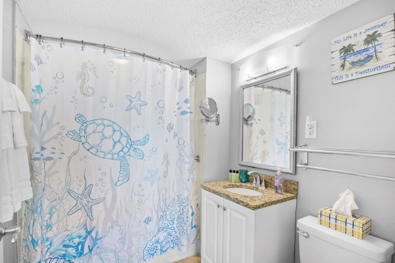 300 N Ocean Blvd.  Photo 34