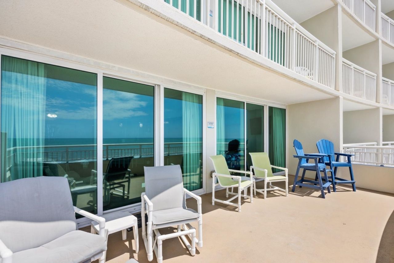 300 N Ocean Blvd.  Photo 37