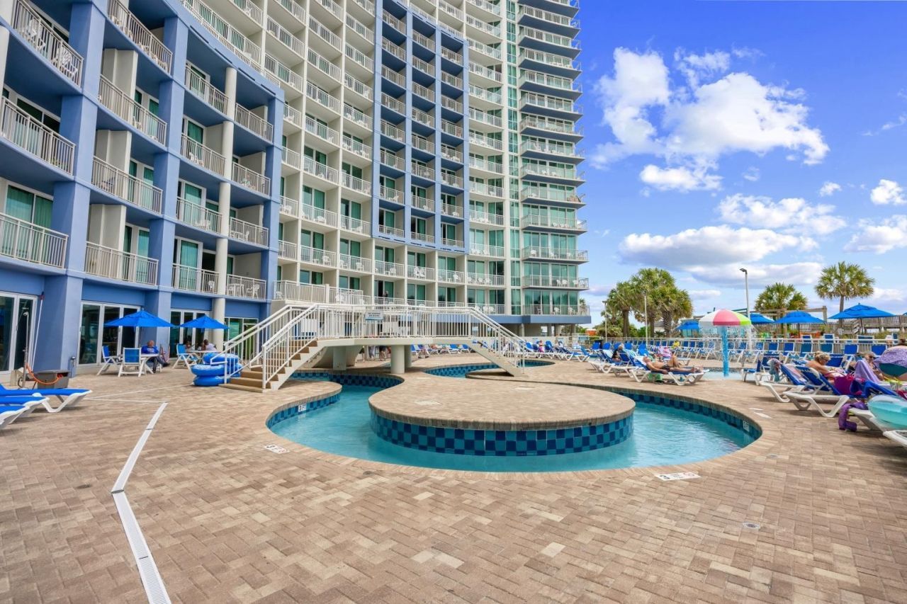 300 N Ocean Blvd.  Photo 47