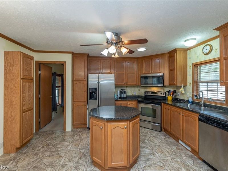 35157 Center Ridge Road , Unit 99, North Ridgeville, OH 44039 Photo 15