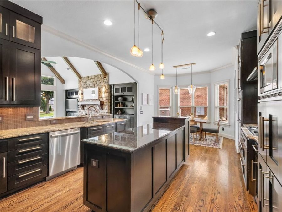 Property Image 12