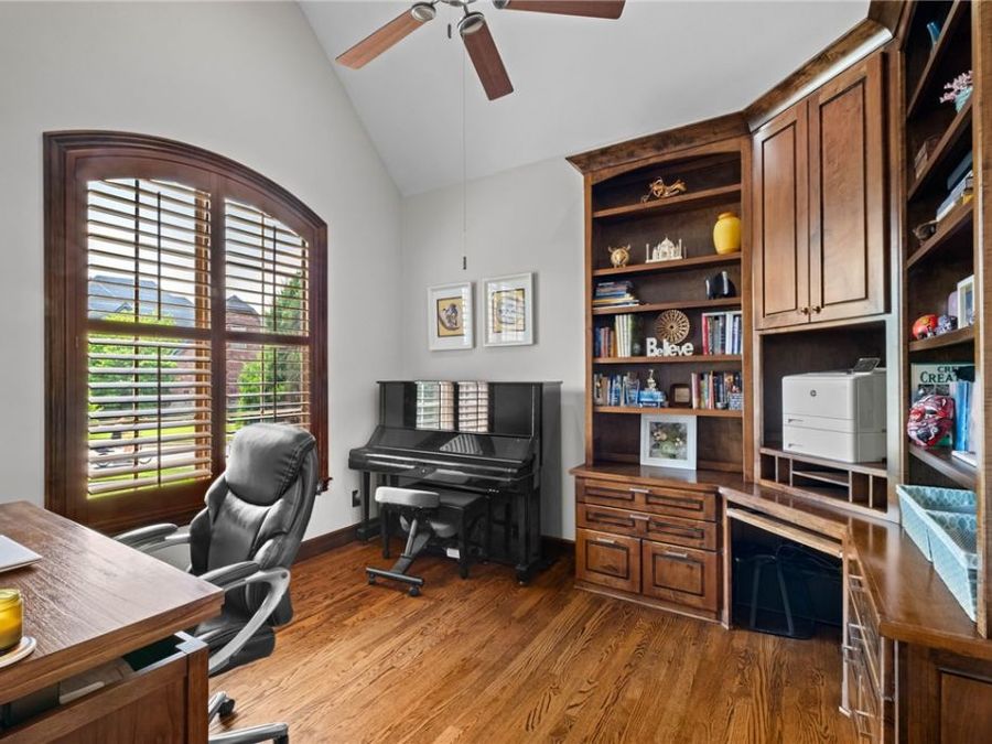 Property Image 24