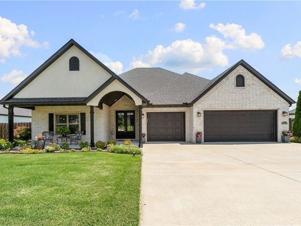 981 Osage View Drive , Bentonville, AR 72713