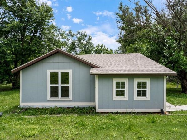 262 E Pine Street , Rogers, AR 72756