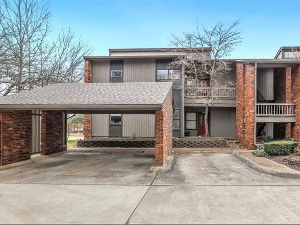 2779 Joyce Boulevard, Unit 21, Fayetteville, AR 72703