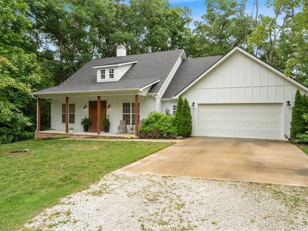 13846 Bob White Circle, Fayetteville, AR 72704