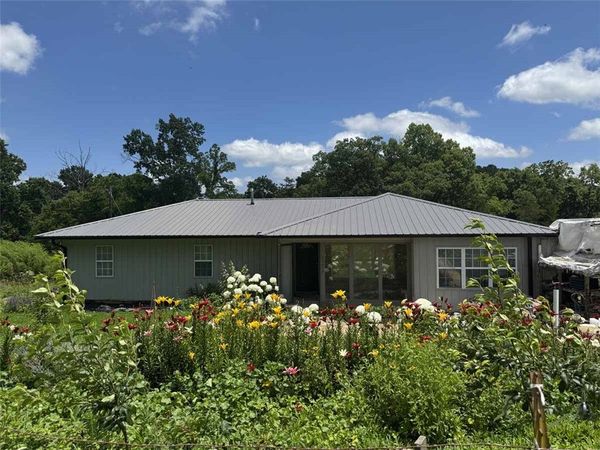 10817 Highway 21 , Berryville, AR 72616