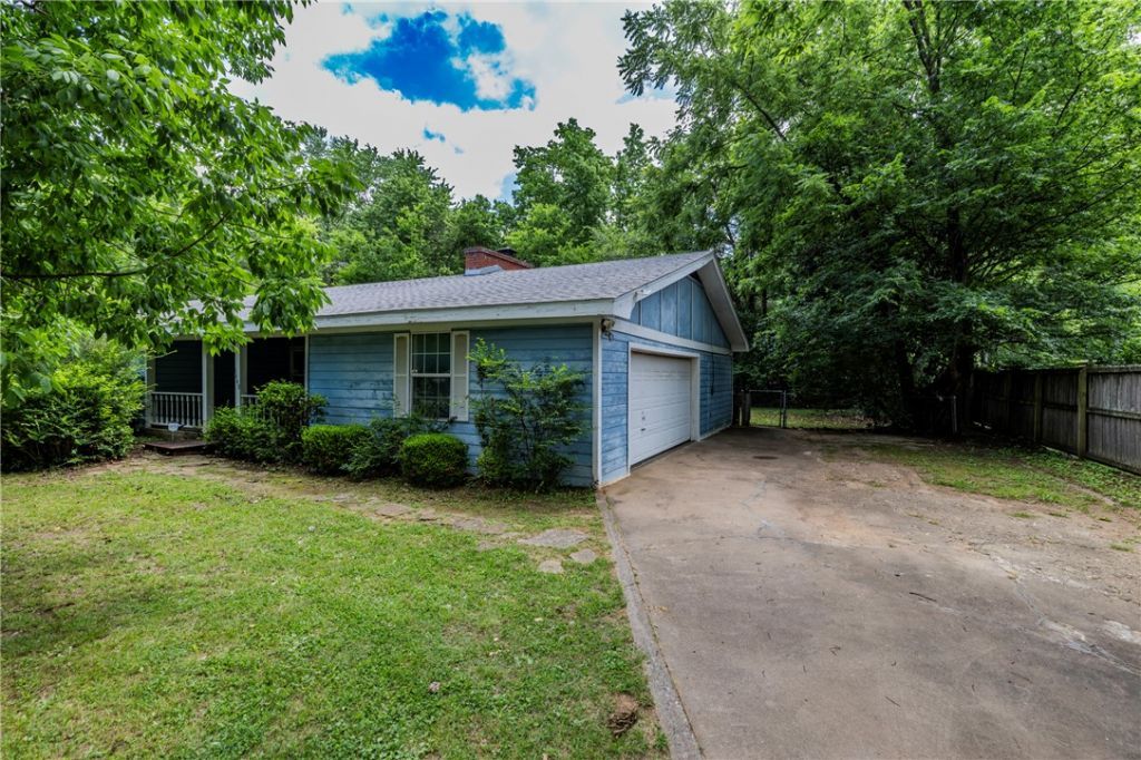 1440 N Old Wire Road, Fayetteville, AR 72703 Main Photo