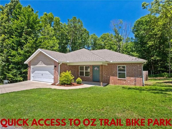 11 Orleton Lane , Bella Vista, AR 72715
