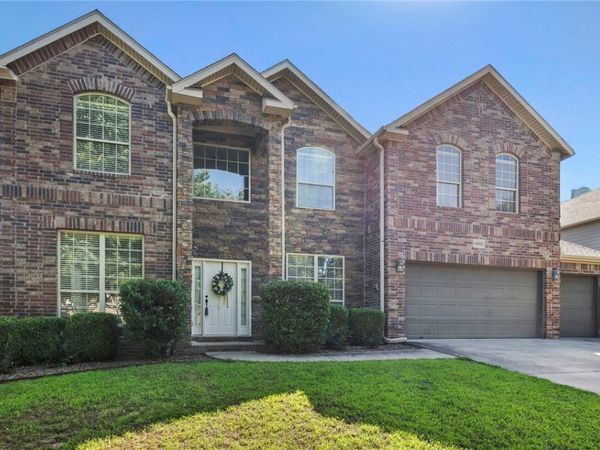 1655 S Coopers Cove , Fayetteville, AR 72701