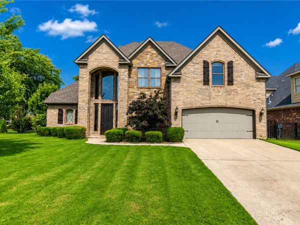 6515 Stone Lake Drive , Rogers, AR 72758