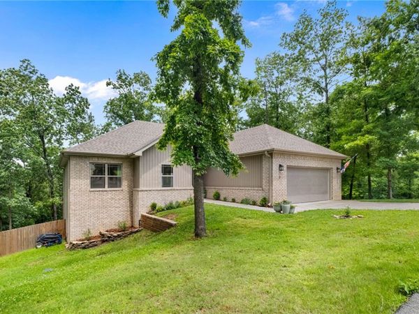 2 Stanhope Lane , Bella Vista, AR 72715