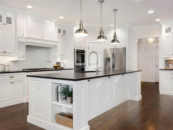 970 N Eastwood Drive, Fayetteville, AR 72701